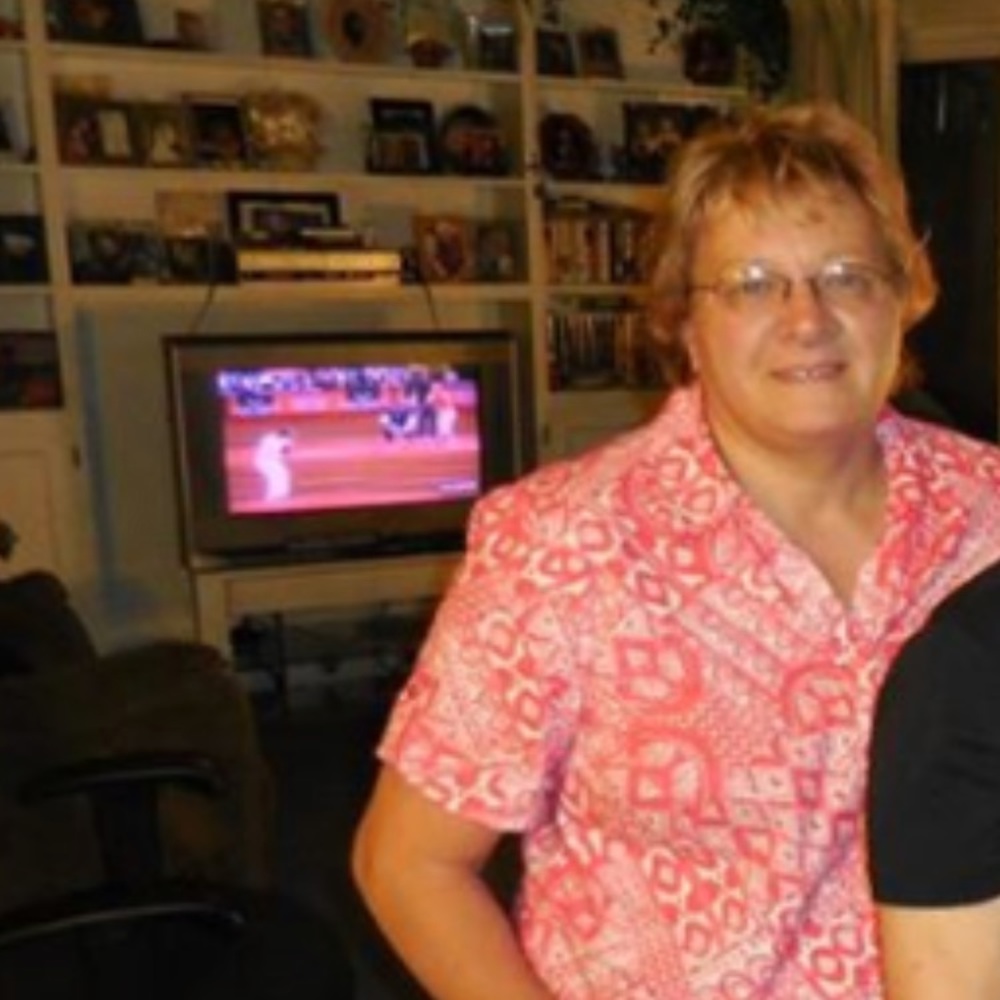 Meet your Posher, Debbie